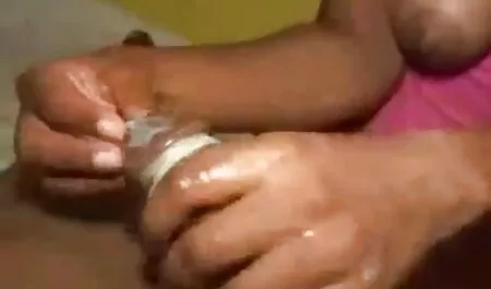 Vitoria Neves kalapálás az édes seggét pornó videók ingyen online egy széken