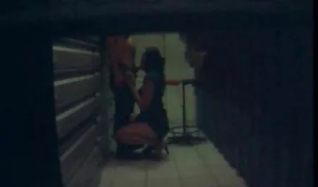 Szerencsés szex egy partin a lányok szeksz porno