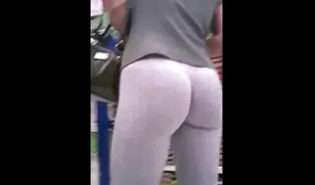 Természetes Milf Anya szeretkezik teljes porno film magyarul vele az ember