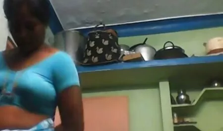 Tökéletes mellek ez a szexvideok mobilra lány