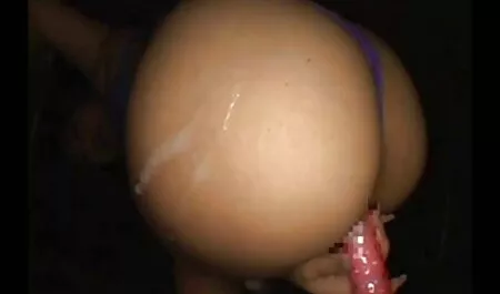 MILF szép családi sexvideó dobogó BBC