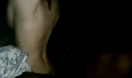Tánc a hyindia szex ingyen pornó vízének fényében