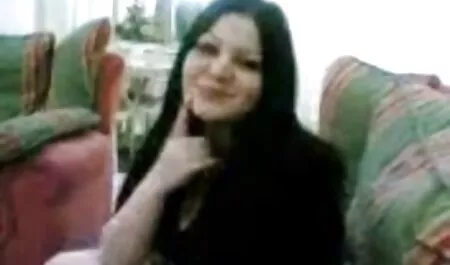 A brit Ian ingyen szex porno videok and Jed 69 pontot szerzett egy kemény ütés előtt.