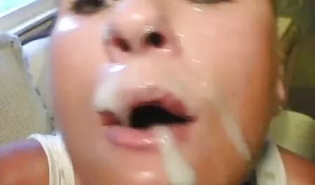 A hadsereg négyszer behatol maszturbálás pornofilmek ingyen közben.