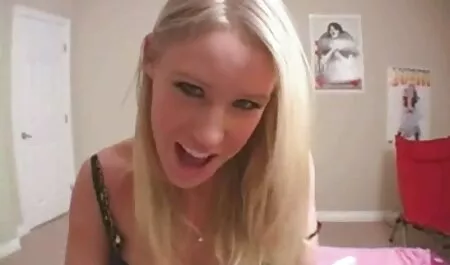 A Vip4k. Nata folytatni akarja a tanulmányokat, ingyen pornó film de nincs pénze rá.