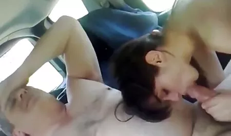 Horny babe maszturbál a pornó ingyen videó punci