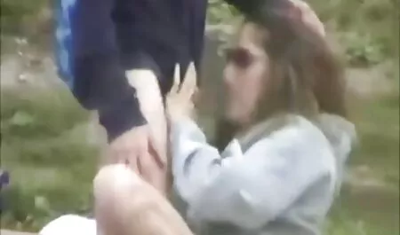 Szexi szex pornó ingyen Mischa készen áll egy kemény kakas