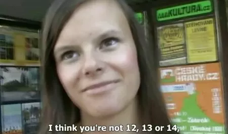 Brit szeretők RJ, Jed online pornok szenvedélyesen csókolni, lovagolni kakas