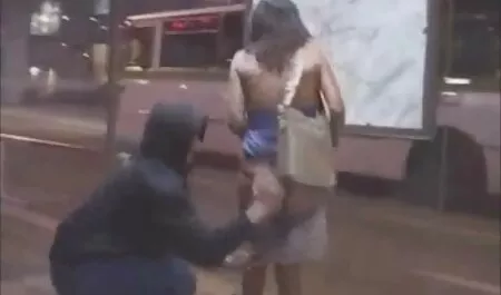 A fiatalok ugyanaz. online pornófilmek
