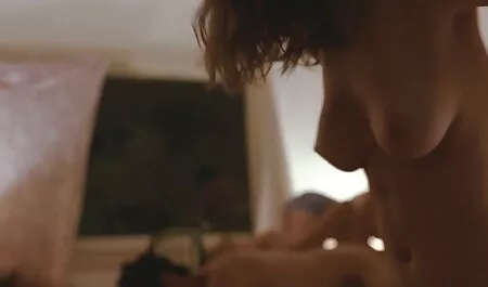 Szexi ázsiai lány érett szex ingyen nézhetö porno